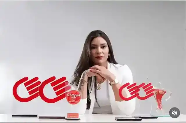 Troféus e reconhecimentos da trajetória de Victoria Gomes